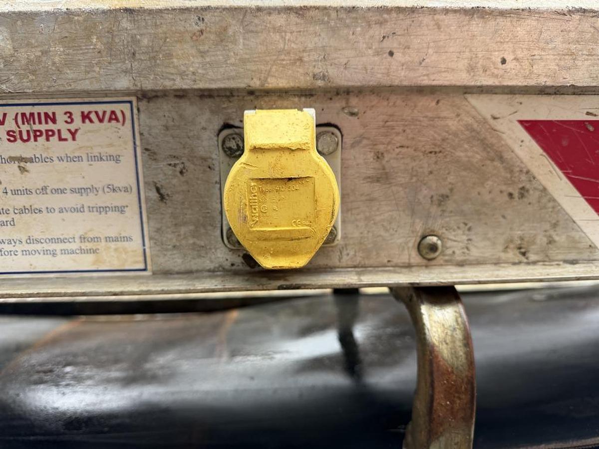 Used Shifta Conveyor 300 4.4m