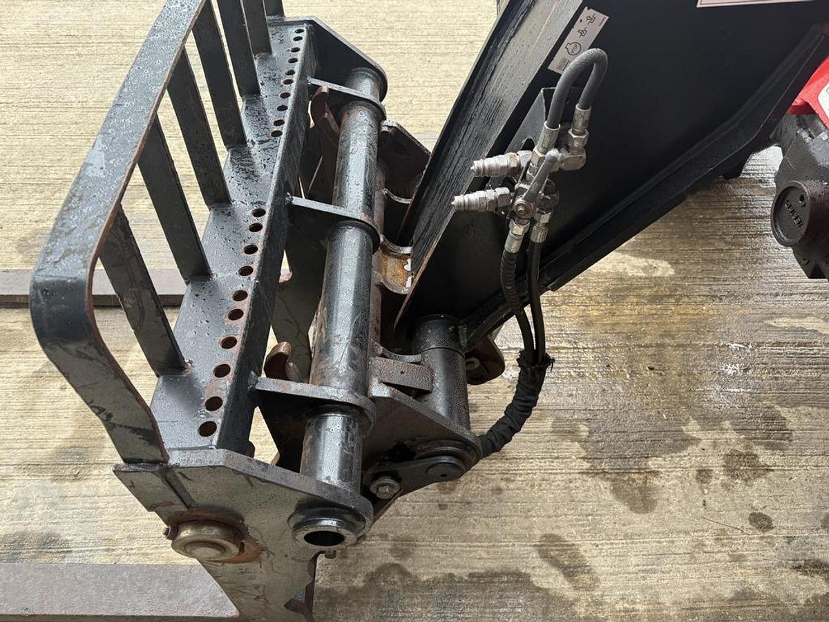 Used Manitou MT 732 7m Telehandler