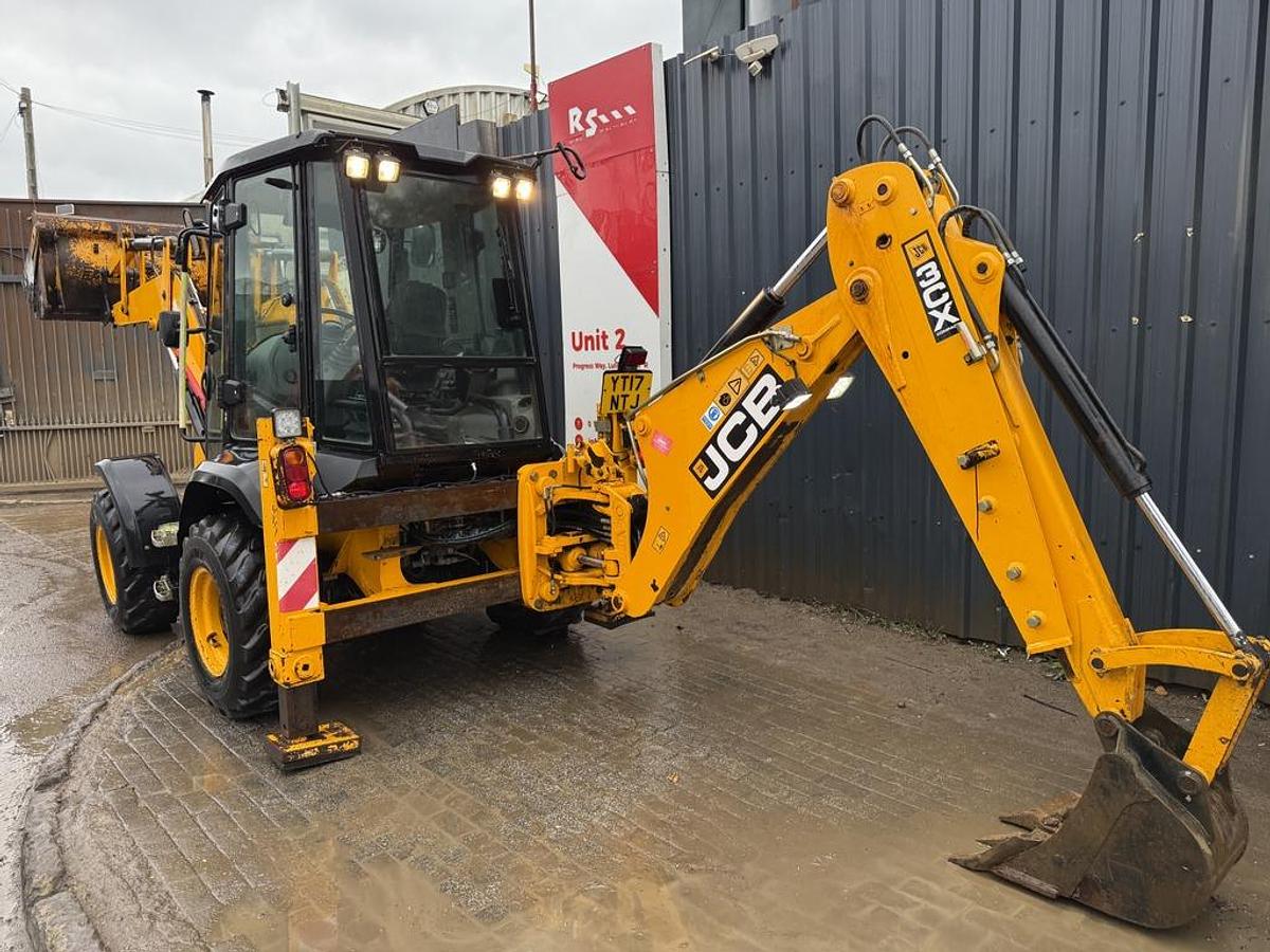 Used JCB 3CX Compact Backhoe Loader