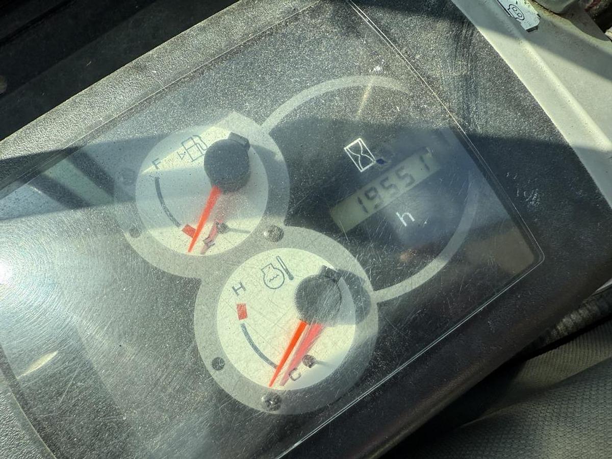 Used Komatsu PC26 MR-3 2.7t Mini Excavator