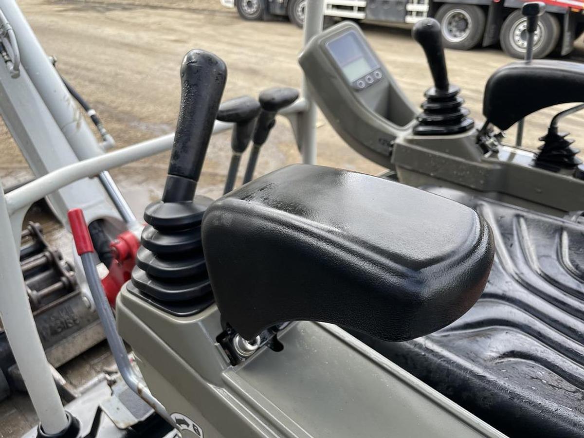 Used Takeuchi TB216 1.8t Mini Excavator