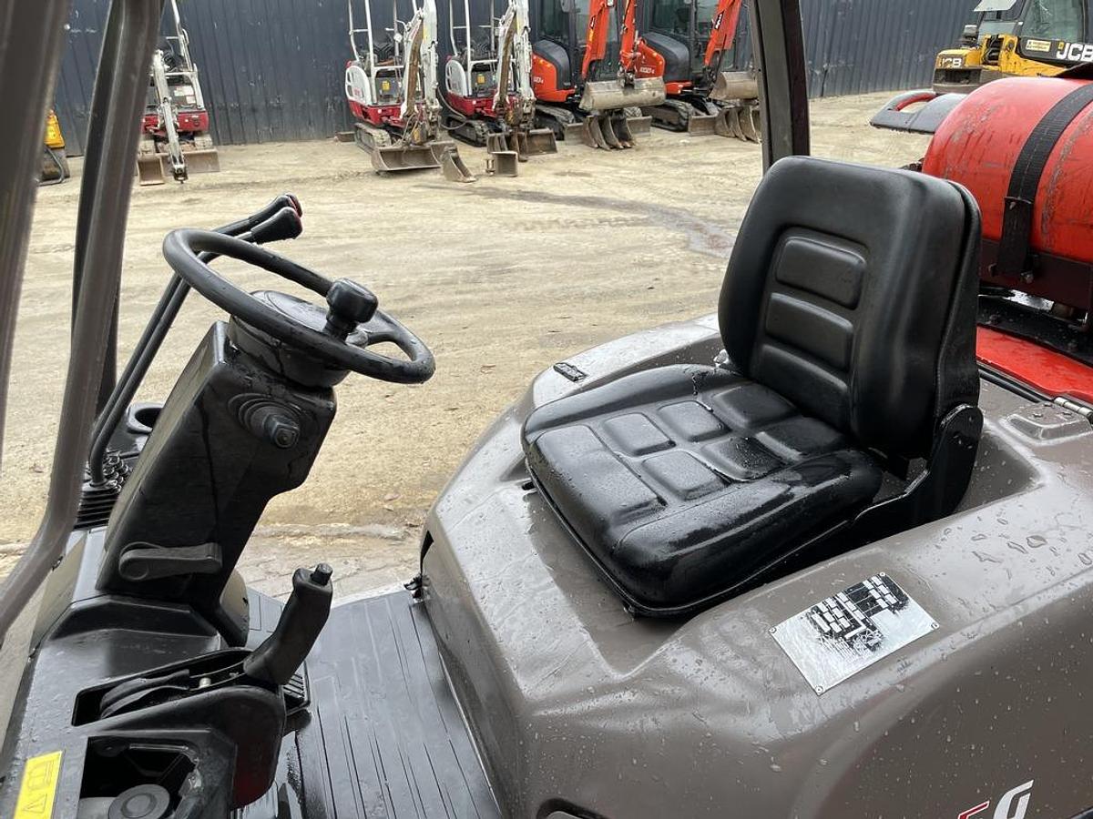 Used Manitou MI25G 2.5t LPG Forklift