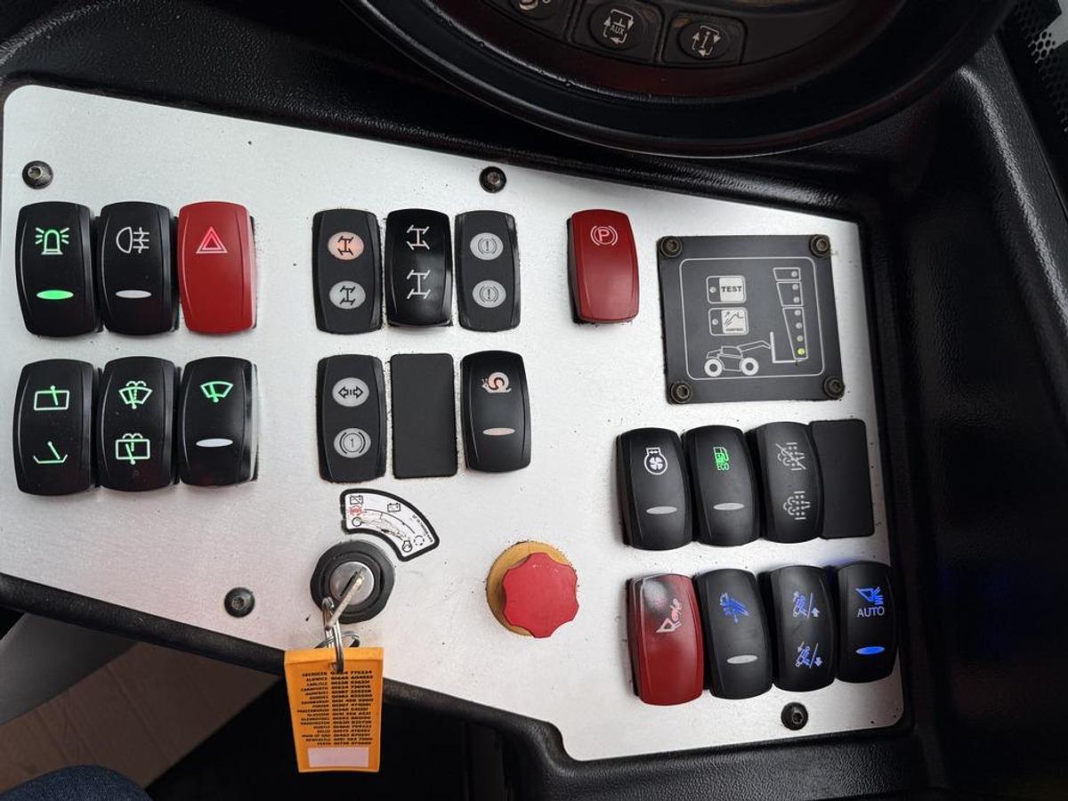 Used Bobcat TL30.60 Agri 6m Telehandler