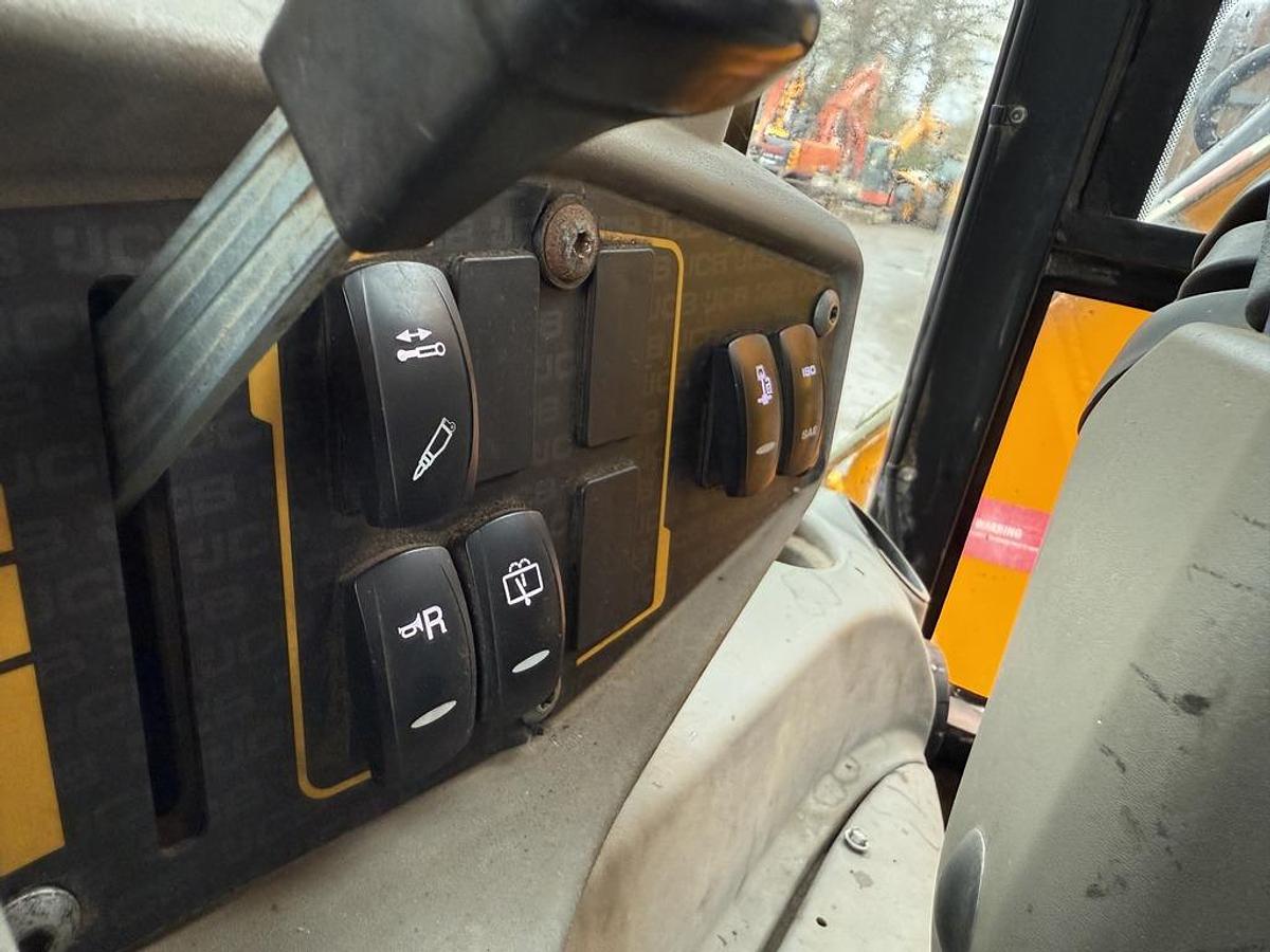 Used JCB 3CX Compact Backhoe Loader