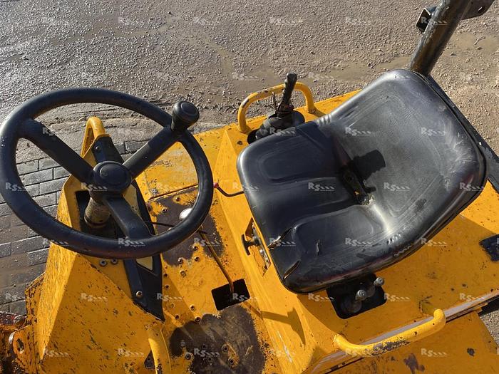 Used THWAITES 1.5 TONNE