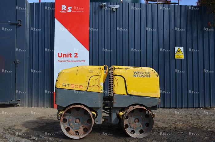 Used WACKER NEUSON RT82-SC2