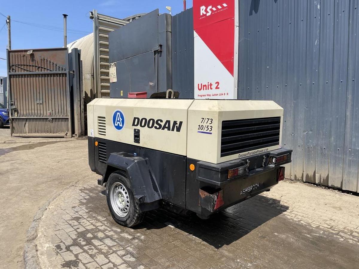 Used Doosan 7/73-10/53 7 m3/min Compressor