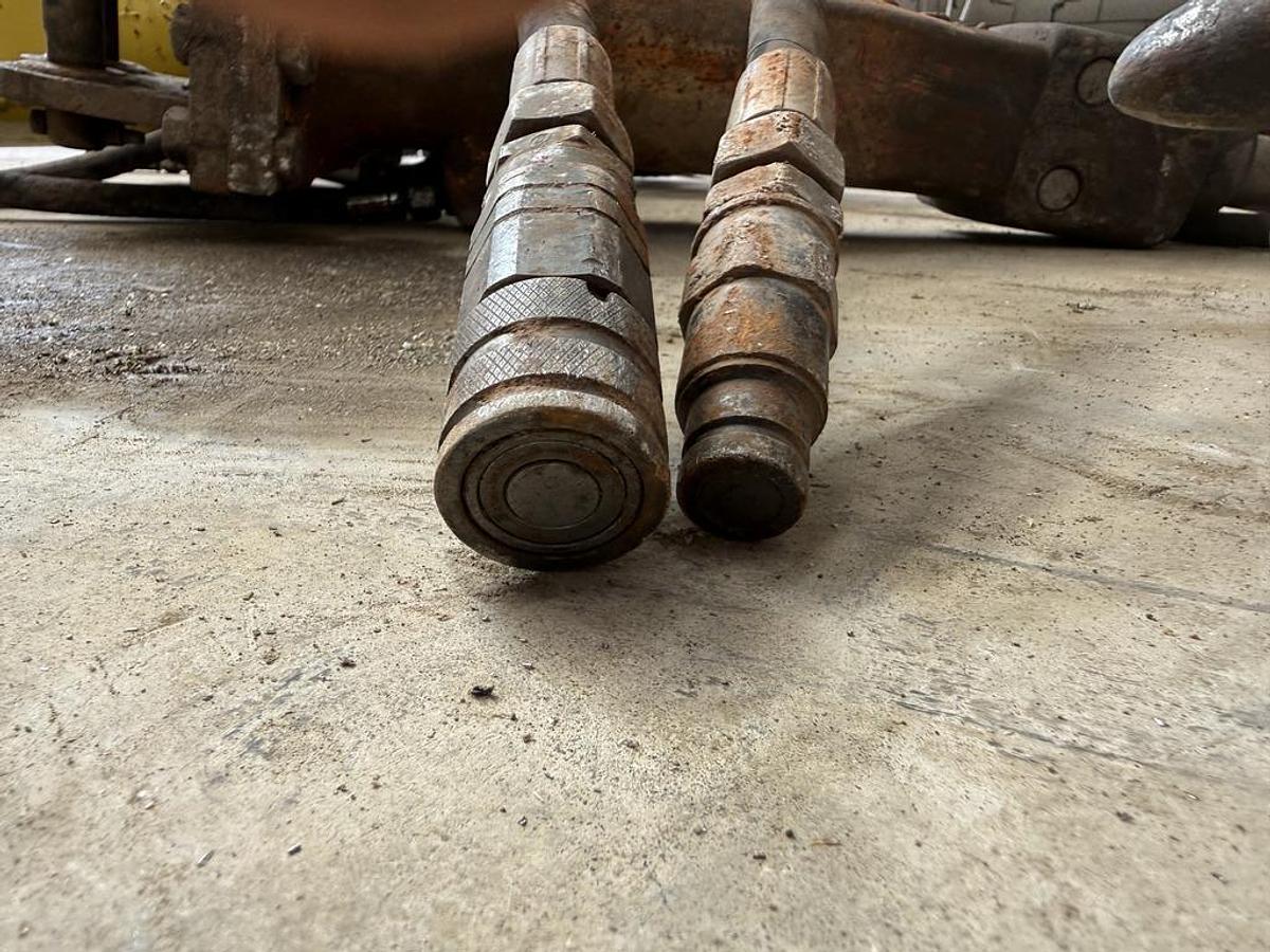 Used Atlas Copco SB 102 1,1 - 3,0 t Hydraulic Breaker