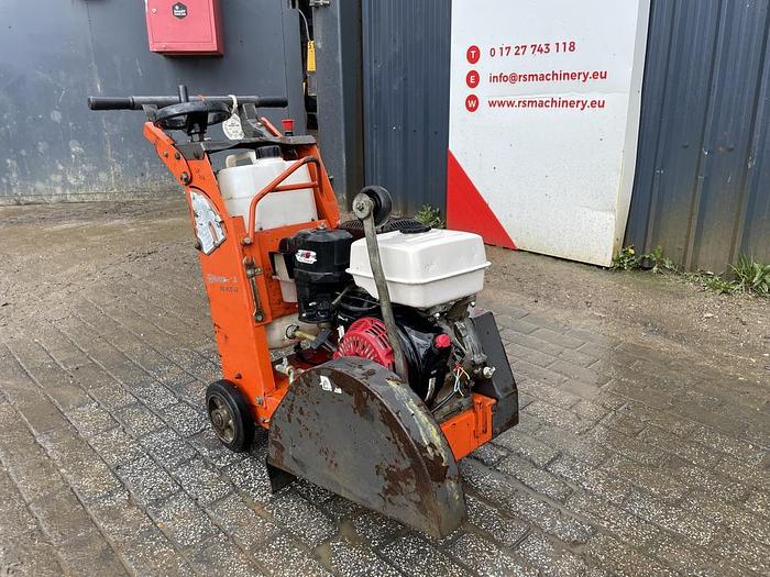 Used HUSQVARNA FS400 LV