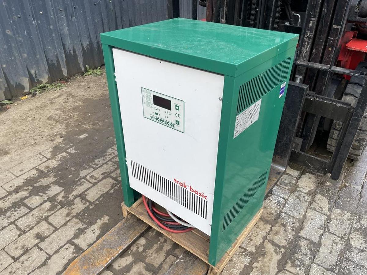 Used Manitou ME425C 2.5t Electric Forklift