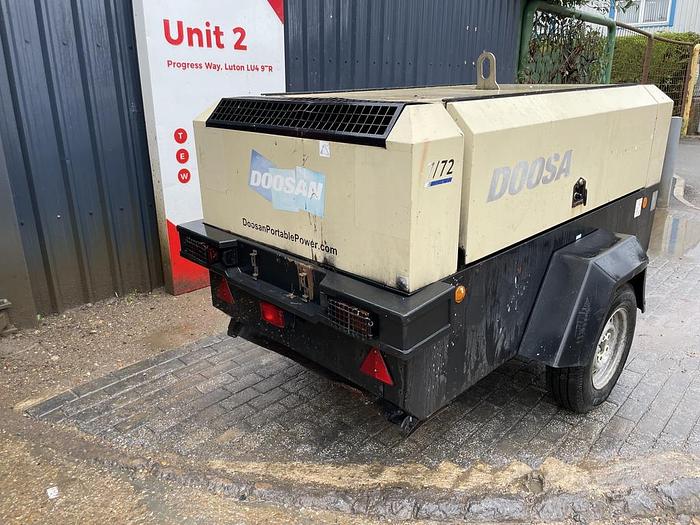 Used DOOSAN 7/72 6.8 m3/min Compressor