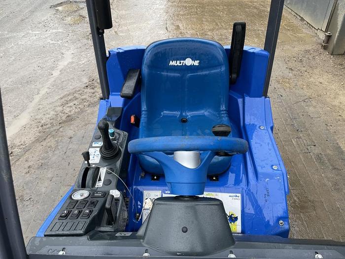 Used MULTIONE 2.3 EFI