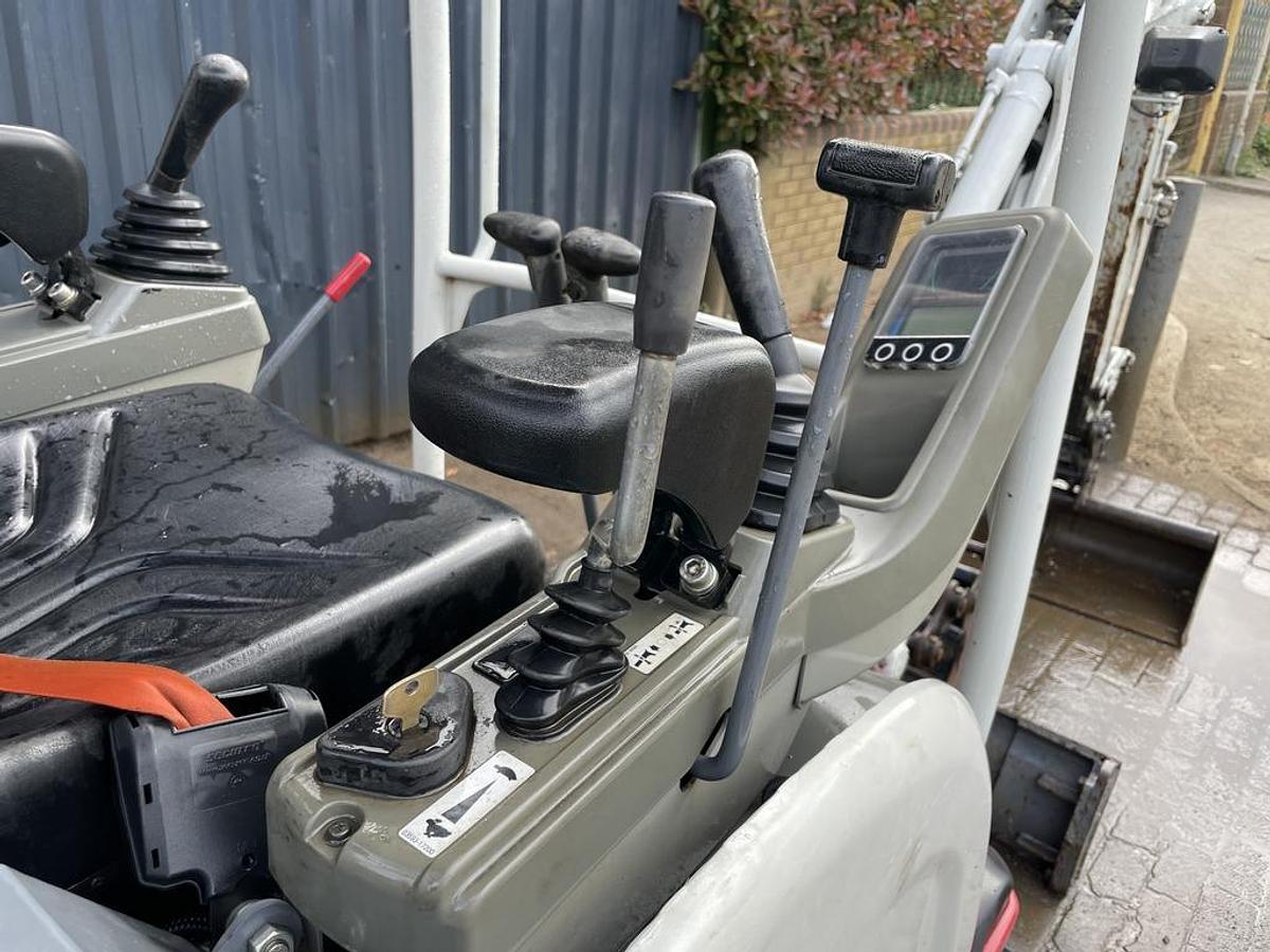 Used Takeuchi TB216 1.8t Mini Excavator