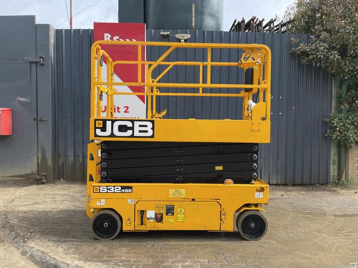 Used JCB S3246E 12m Electric Scissor Lift