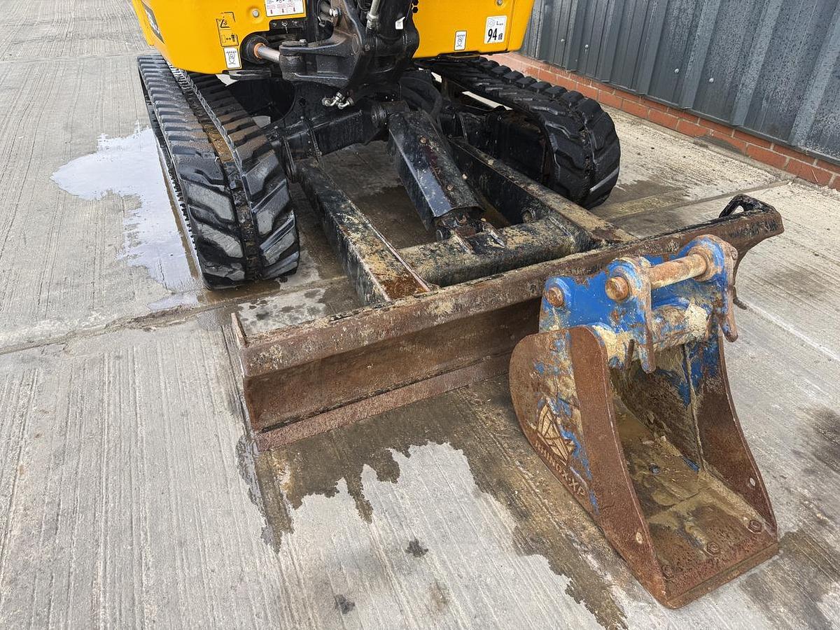 Used 2022 JCB 36C-1