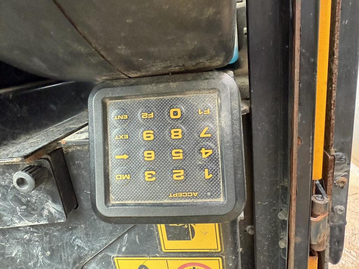 Used JCB 16C-1 1.7t Mini Excavator