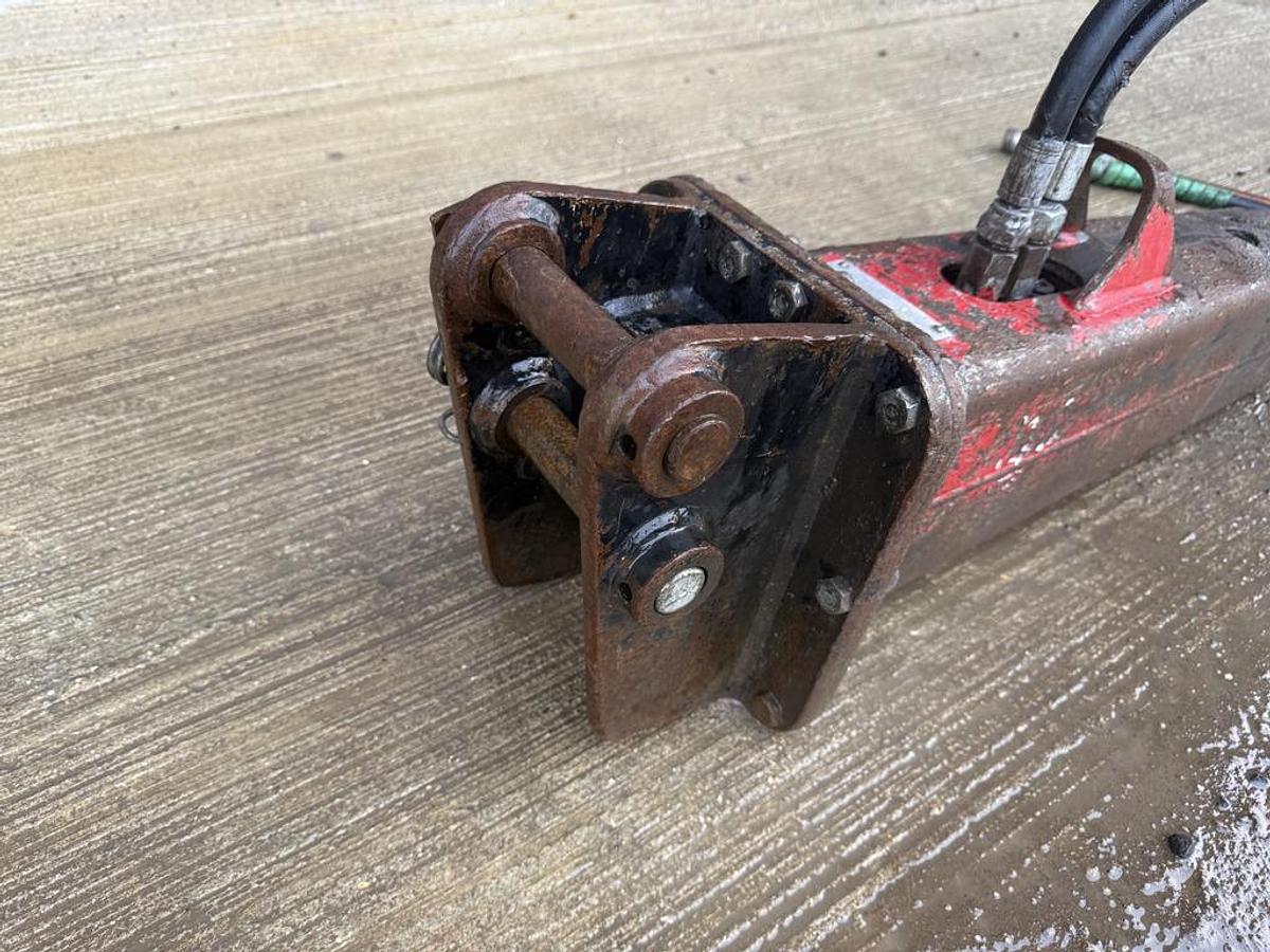 Used Socomec DMS 95/2 1,2 - 1,8 t Hydraulic Breaker