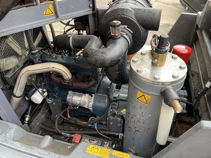 Used ATLAS COPCO XAS67