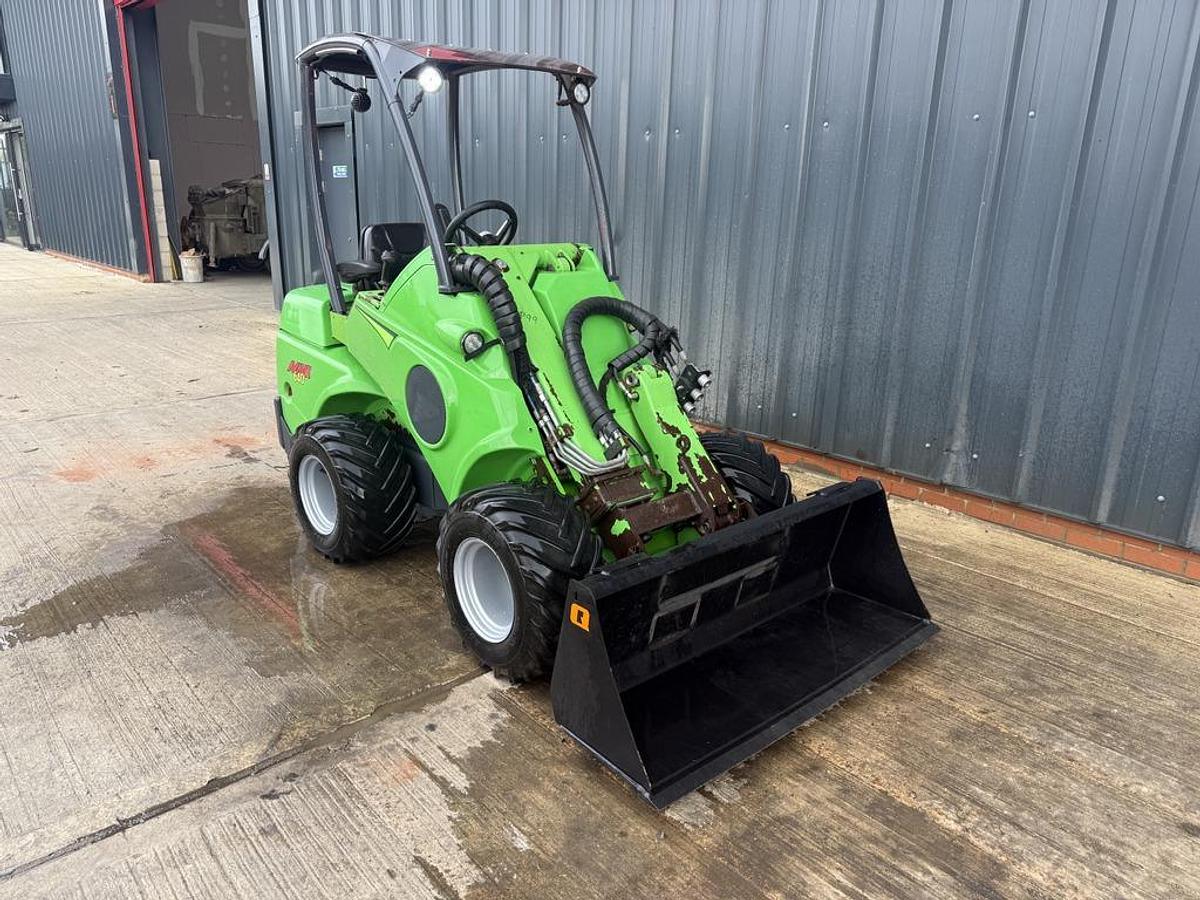 Used Avant 640 Telescopic Loader