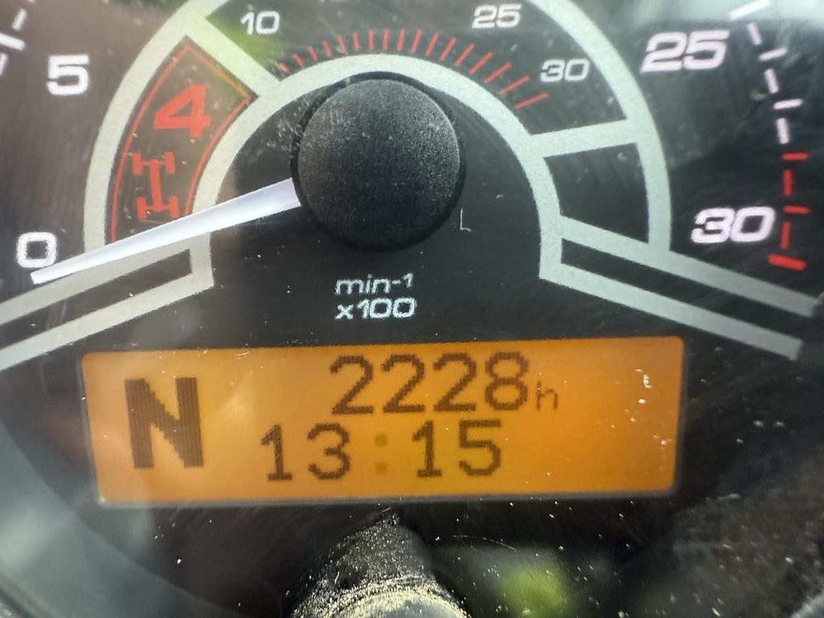 Used Manitou MT 733 7m Telehandler