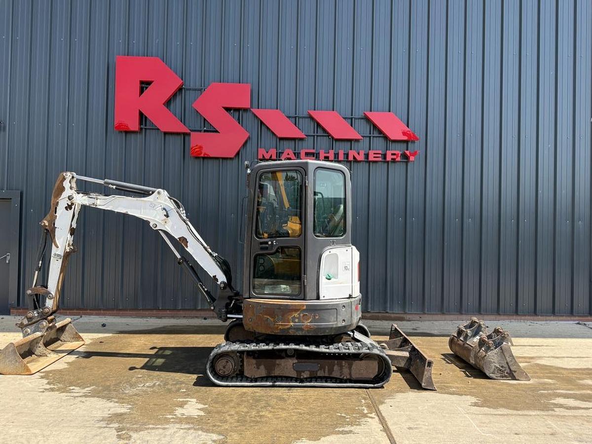 Used Bobcat E26 2.6t Mini Excavator