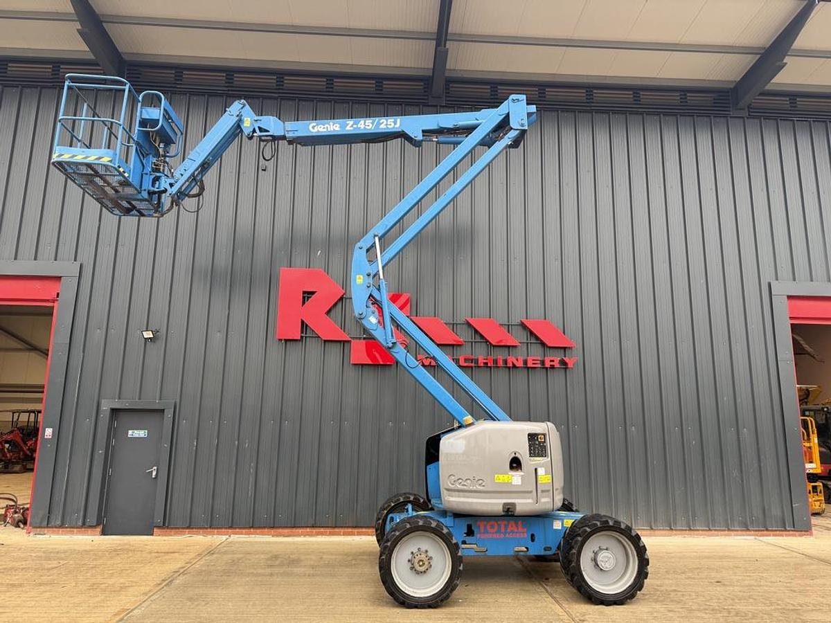 Used Genie Z-45/25 16m Cherry Picker