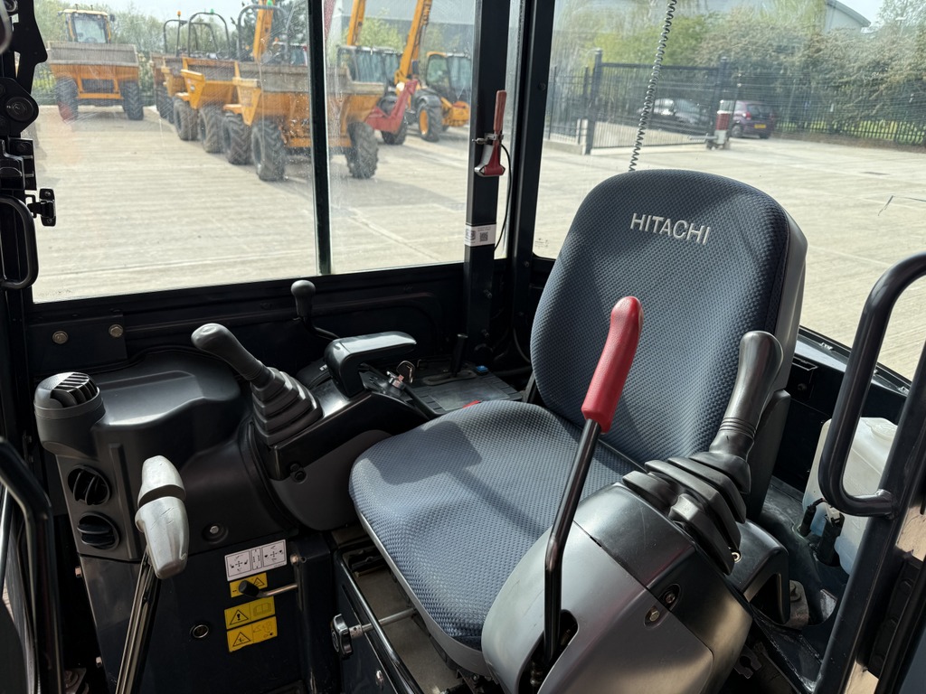 Used Hitachi ZX17 U-2 2t Mini Excavator