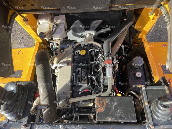 Used THWAITES 9 TONNE