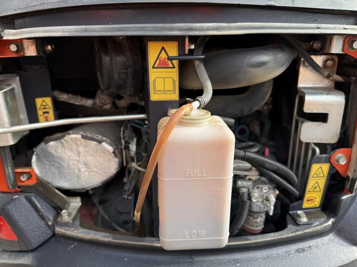 Used Kubota U27-4 2.7t Mini Excavator