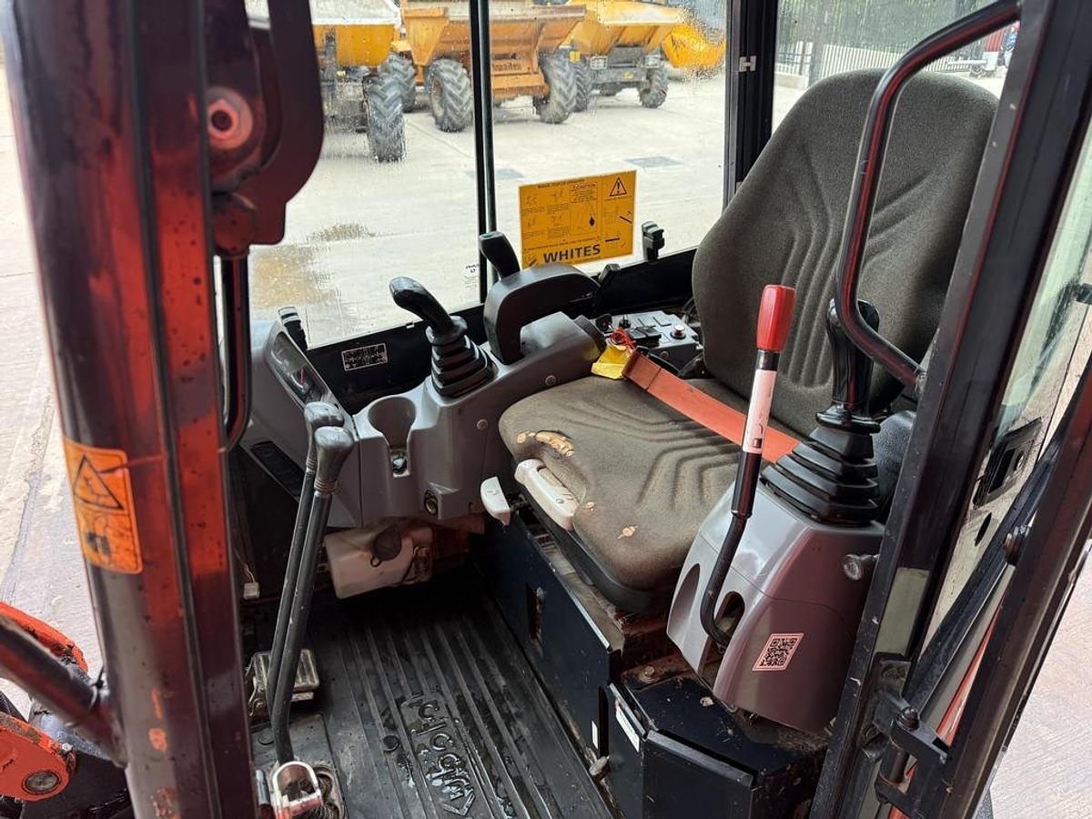 Used Kubota U27-4 2.7t Mini Excavator