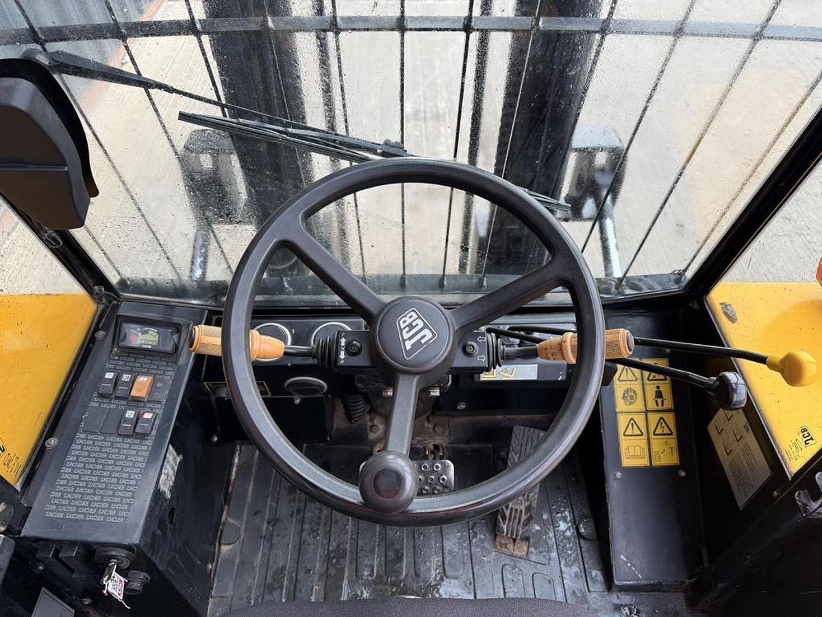 Used JCB 926 2.6t Rough Terrain Forklift