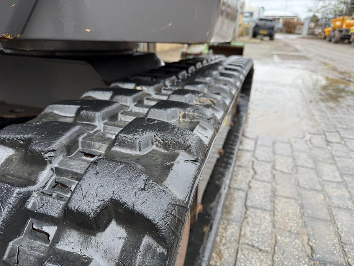 Used Volvo ECR25D 2.5t Mini Excavator