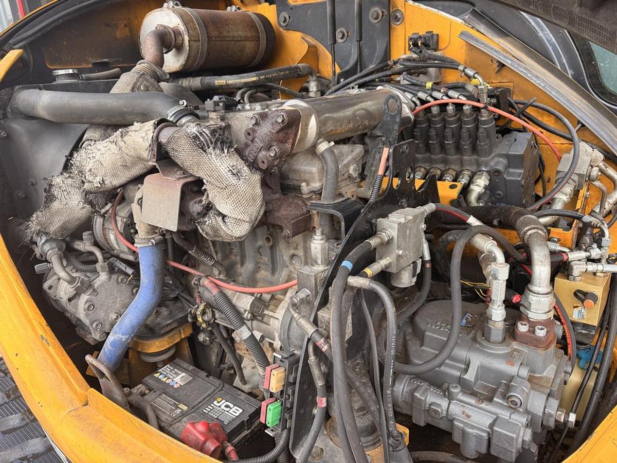 Used JCB 8085 ZTS 8t Mini Excavator