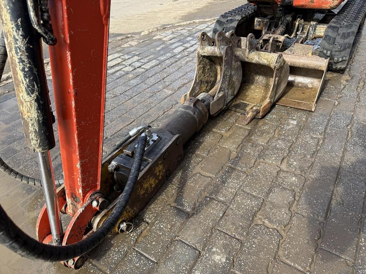 Used Kubota U10-3 1t Micro Excavator + Breaker
