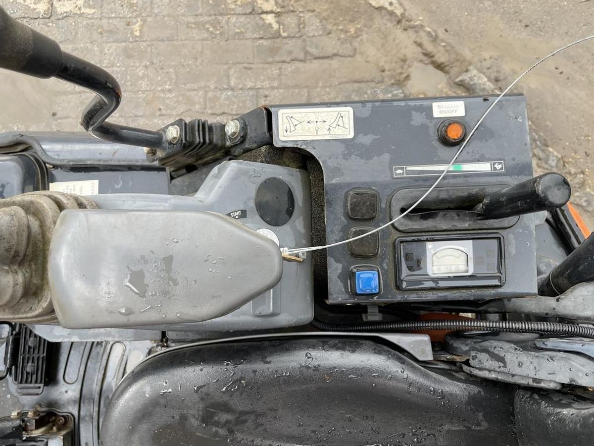 Used Hitachi ZX19 U-5A 1.9t Mini Excavator