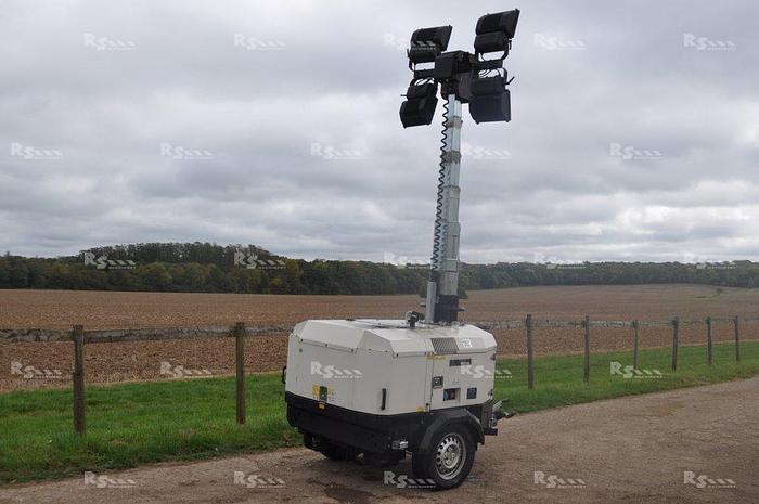 Used TOWER LIGHT VB-9