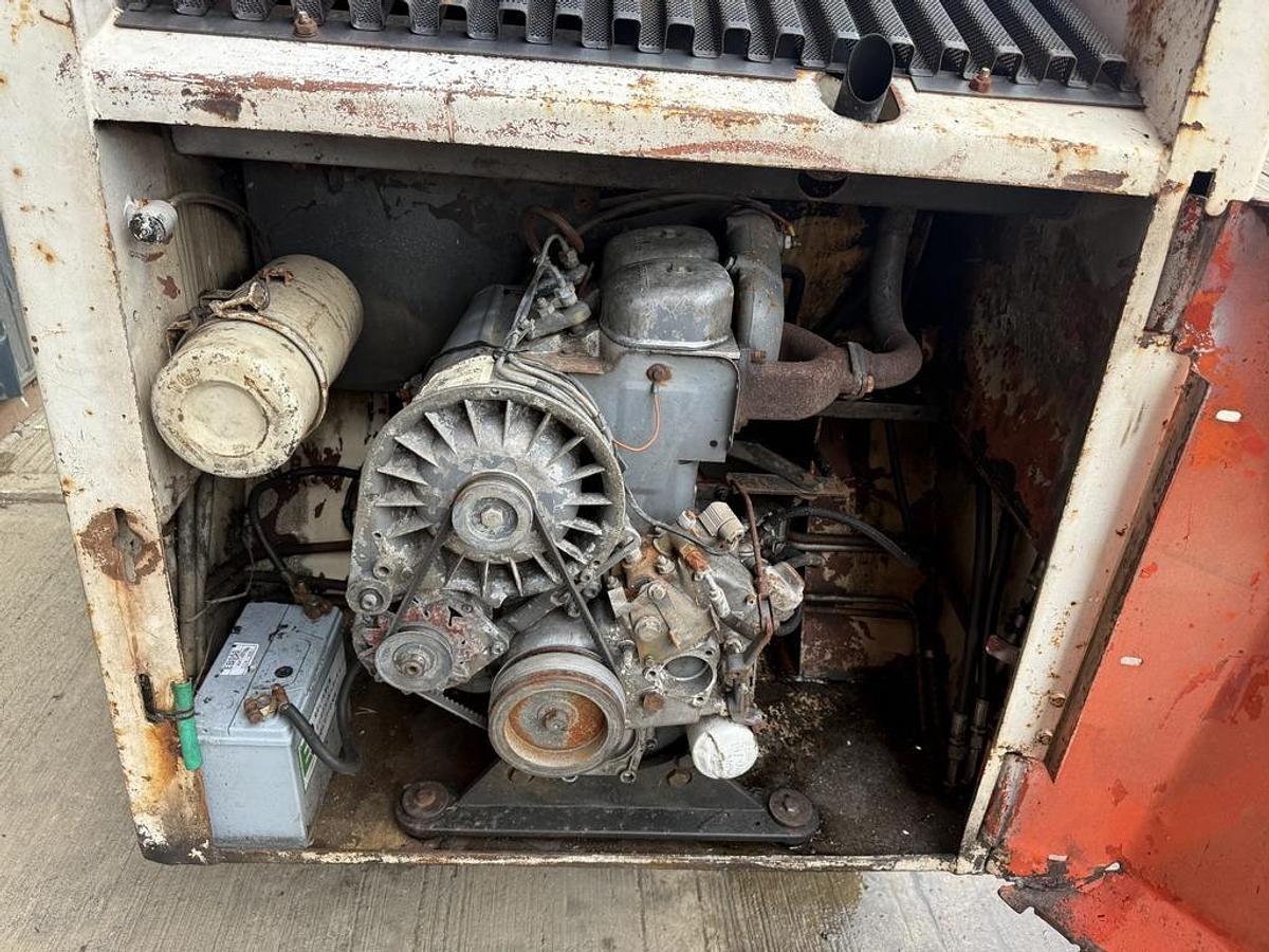 Used Bobcat 631 Skid Steer Loader