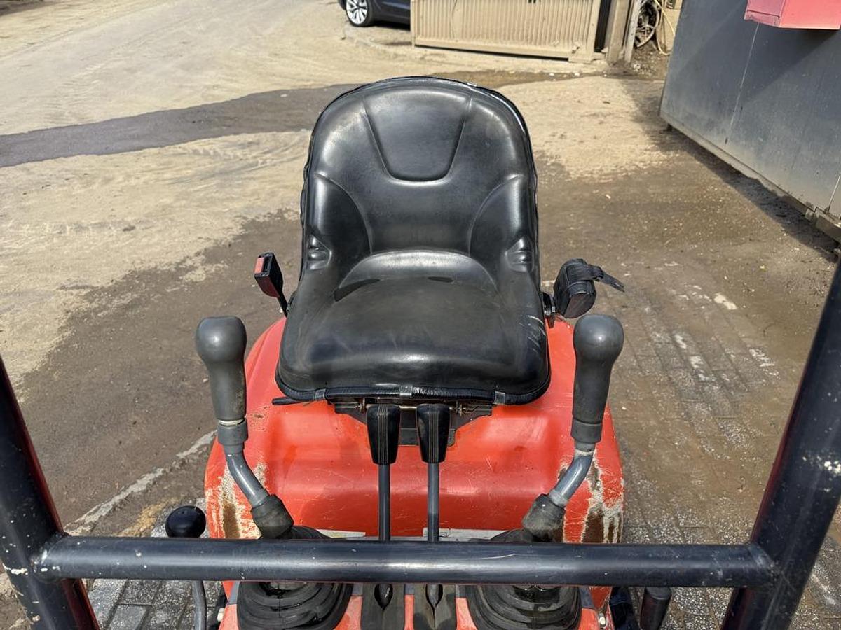 Used Kubota U10-3 1t Micro Excavator + Breaker