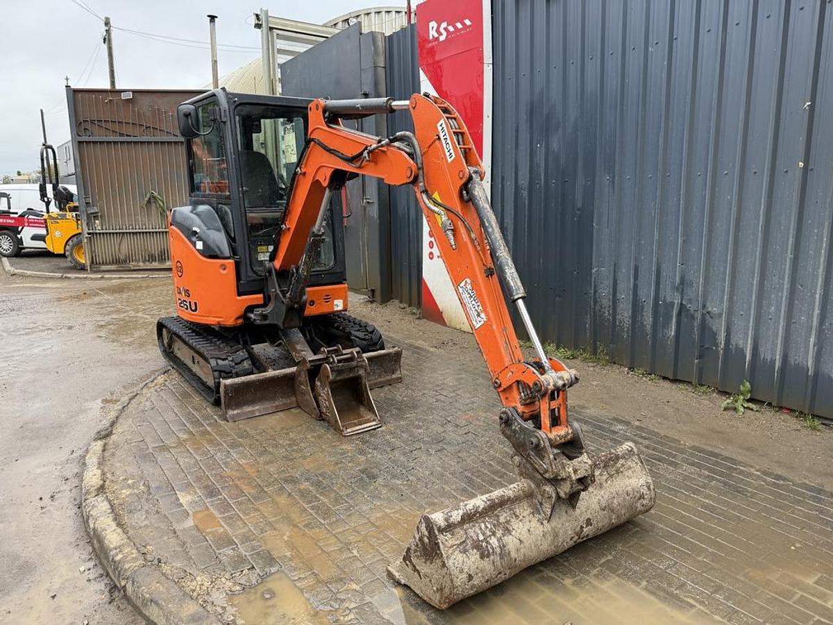 Used Hitachi ZX26 U-5A CR 2.7t Mini Excavator