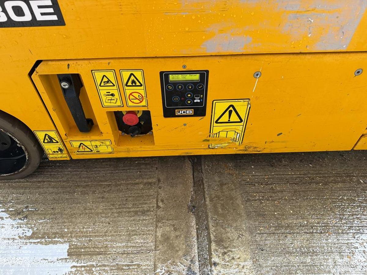 Used JCB S1930E 8m Electric Scissor Lift