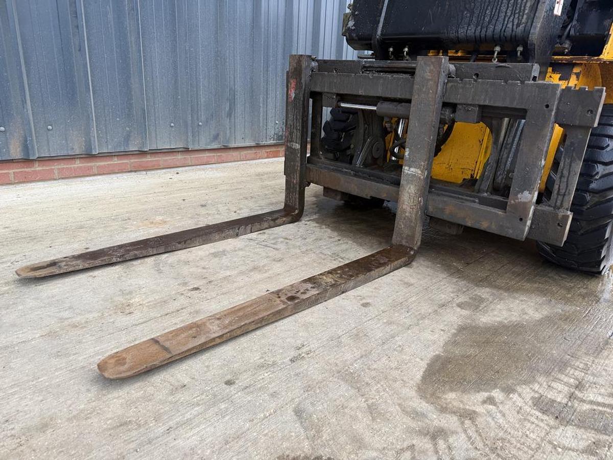 Used JCB TLT30D 4x4 3t Teletruk Telehandler