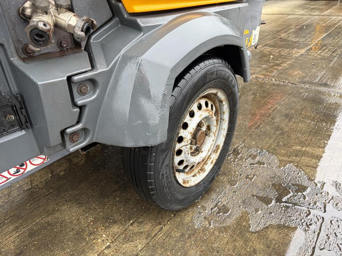 Used Atlas Copco XAS47 2.5 m3/min Compressor