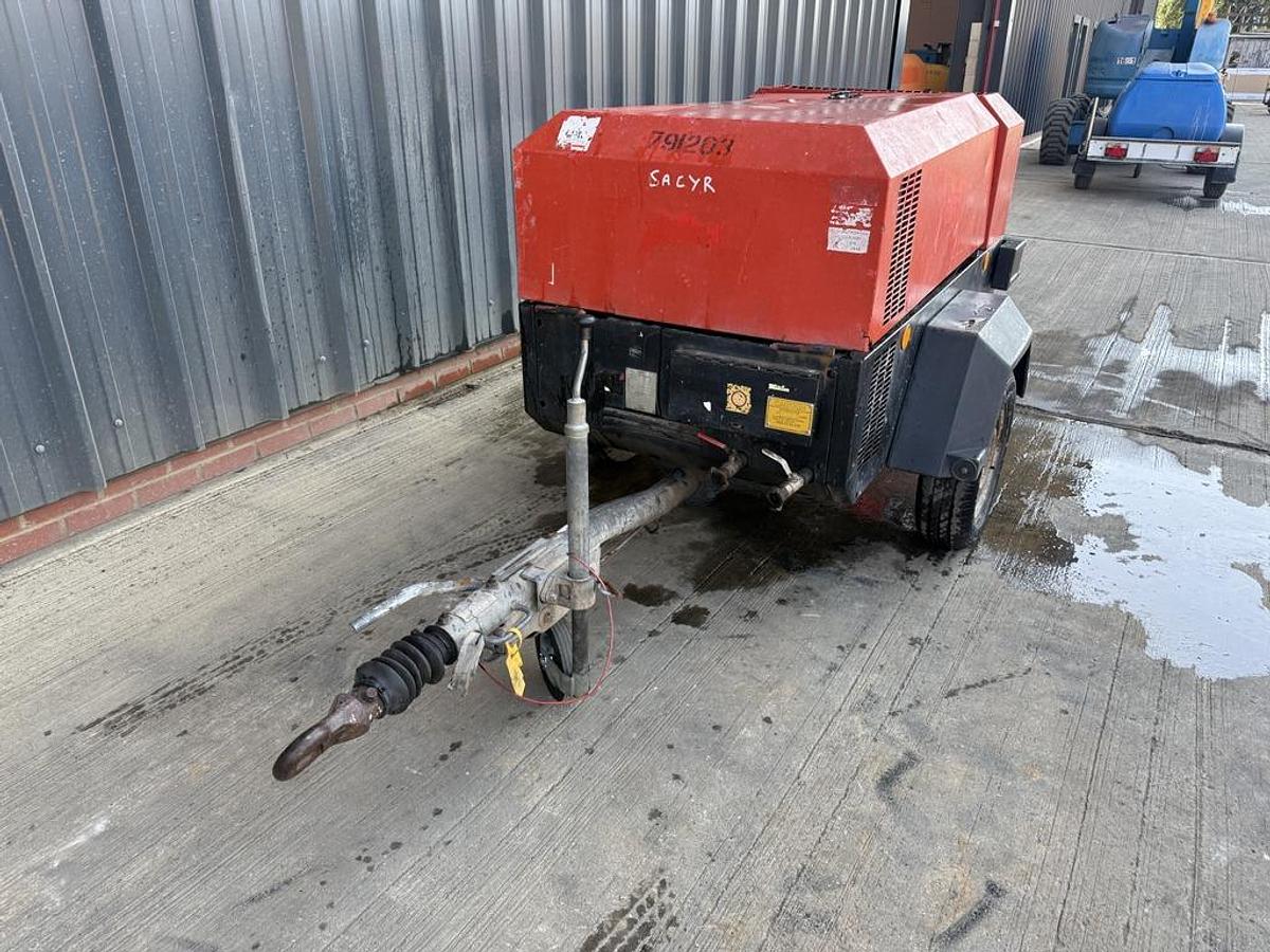 Used Doosan 7/41 4 m3/min Compressor