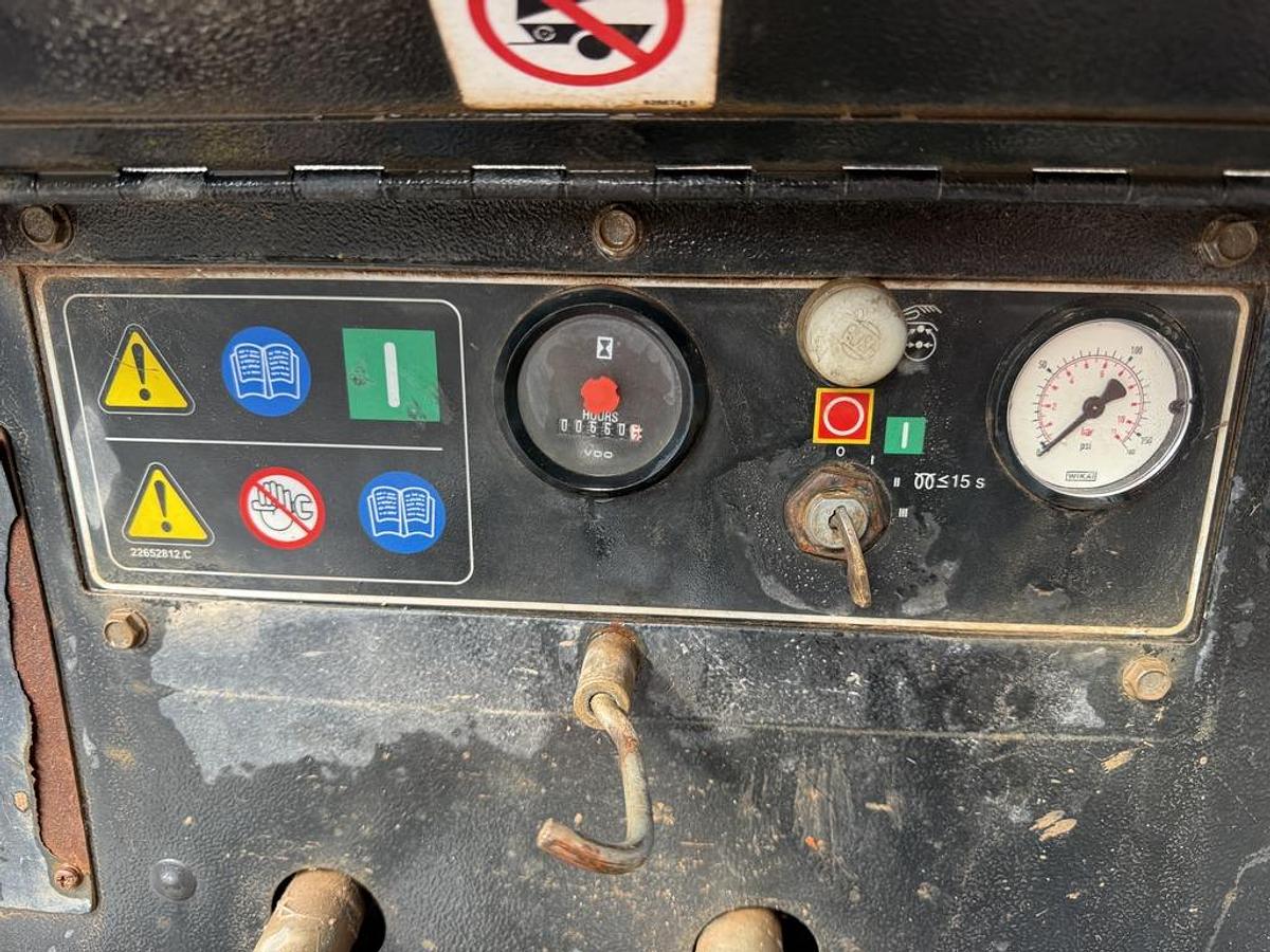 Used Doosan 7/31E+ 3 m3/min Compressor