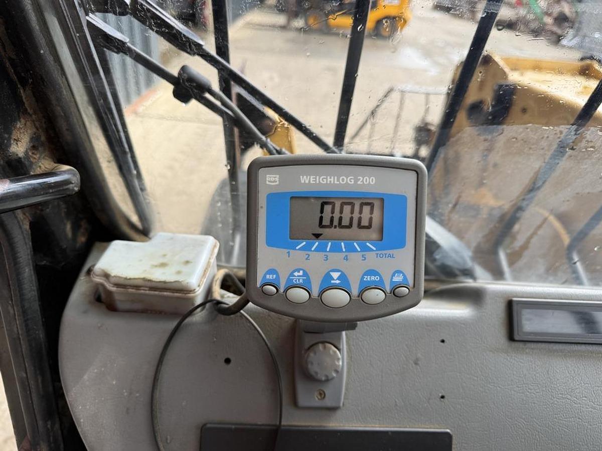 Used Caterpillar TH63 12.5m 3t Telehandler