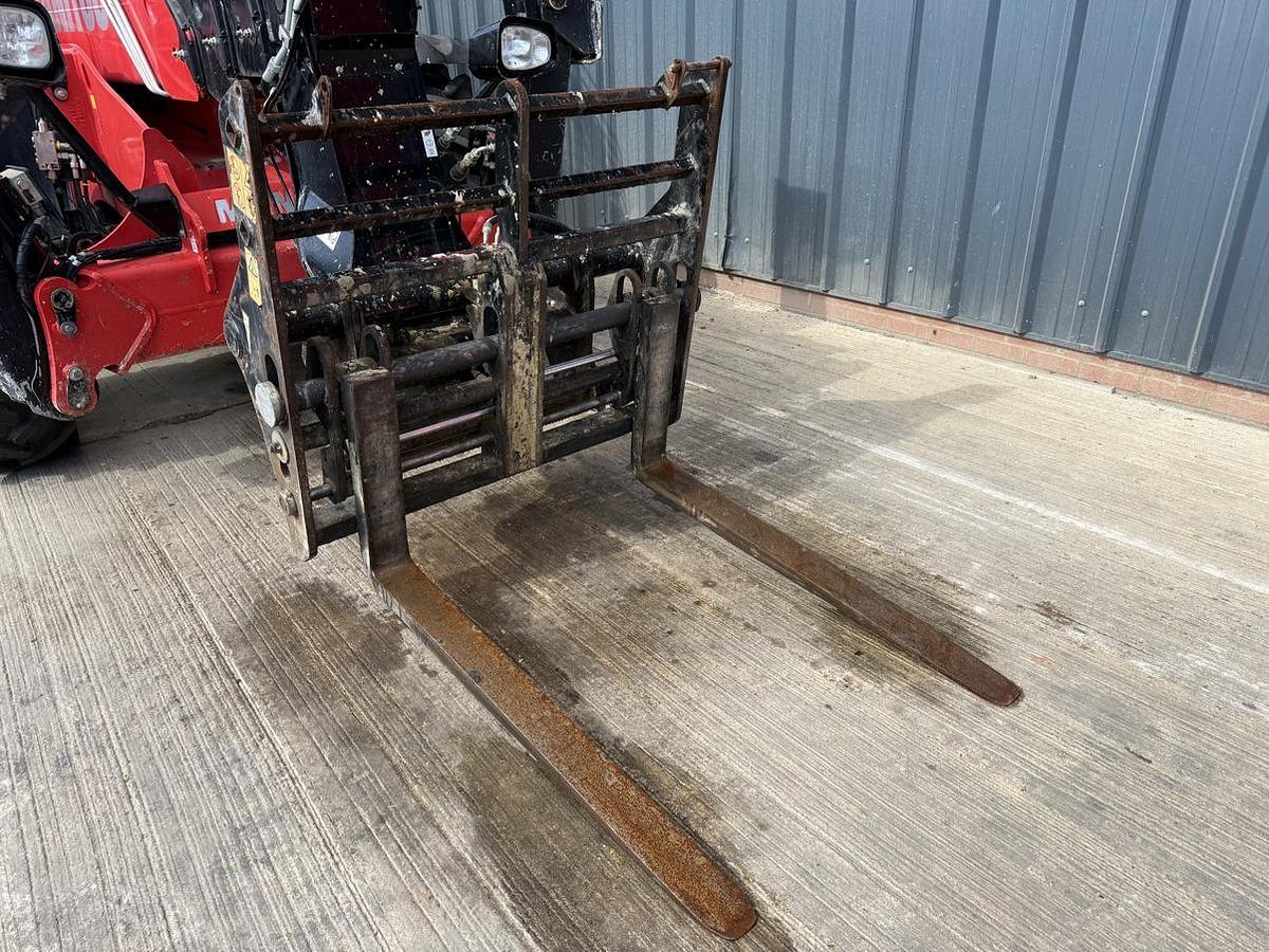 Used 2021 Manitou MT1840 Easy 75D