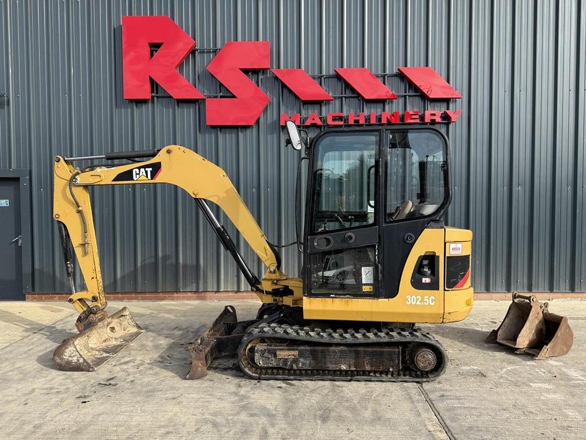 Used Caterpillar 302.5C 2.8t Mini Excavator