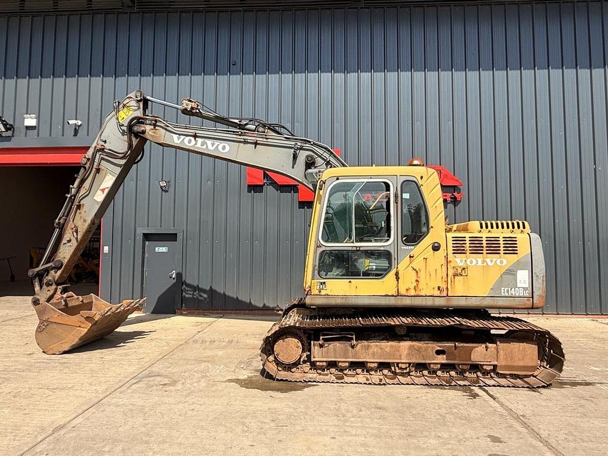 Used Volvo EC140B LC 14t Excavator