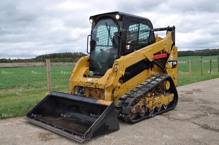 Used CATERPILLAR 259D
