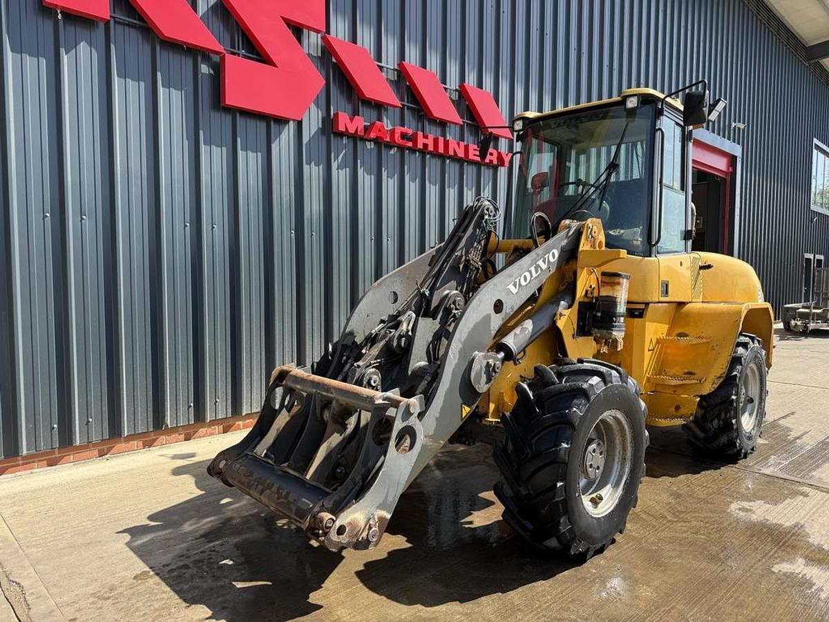 Used Volvo L40B Wheel Loader